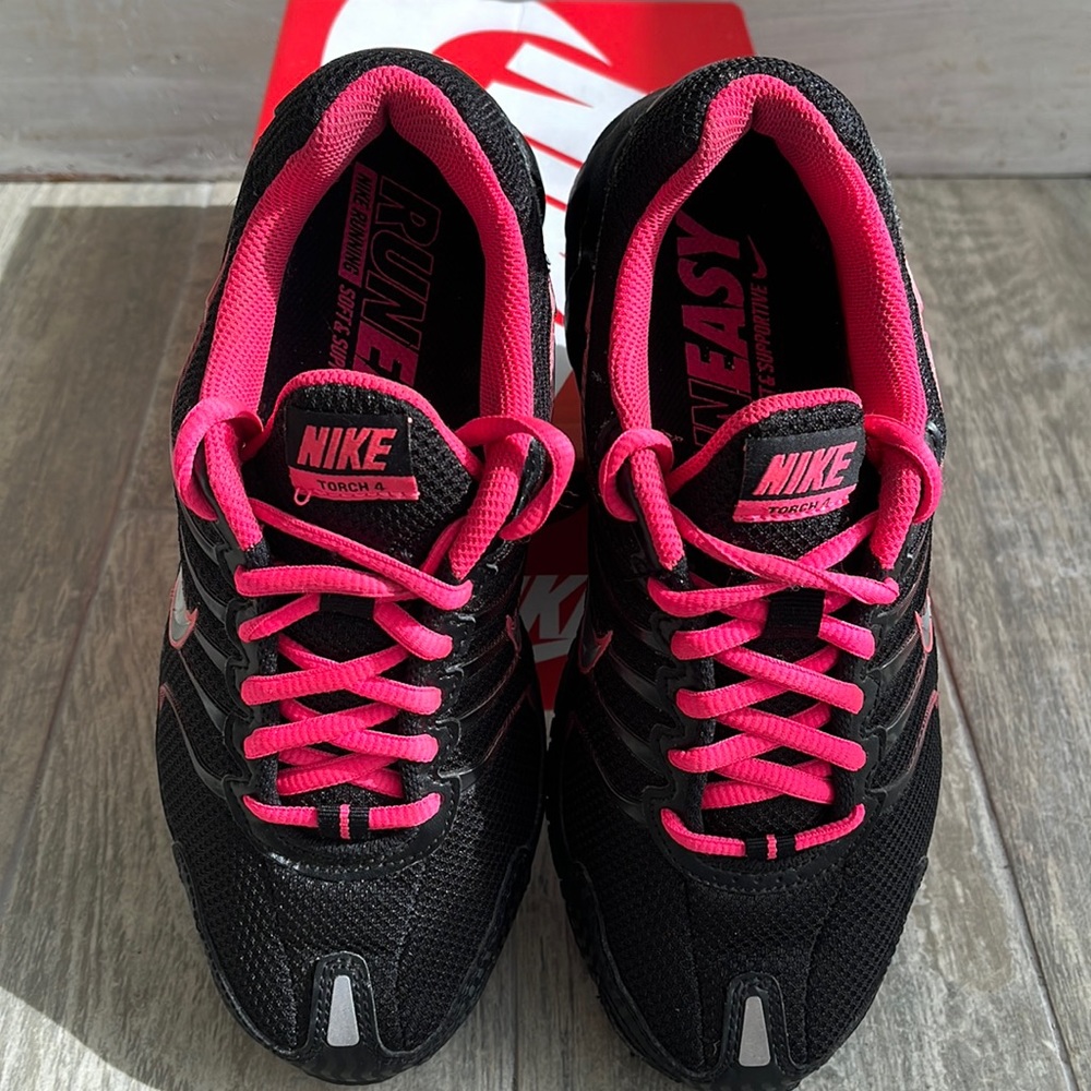 Nike Torch 4 running shoes